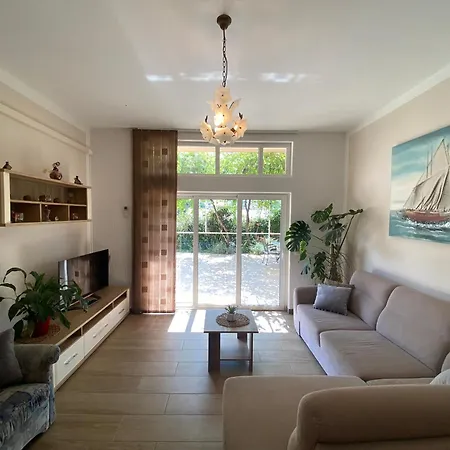 Apartment Marina,bikic *